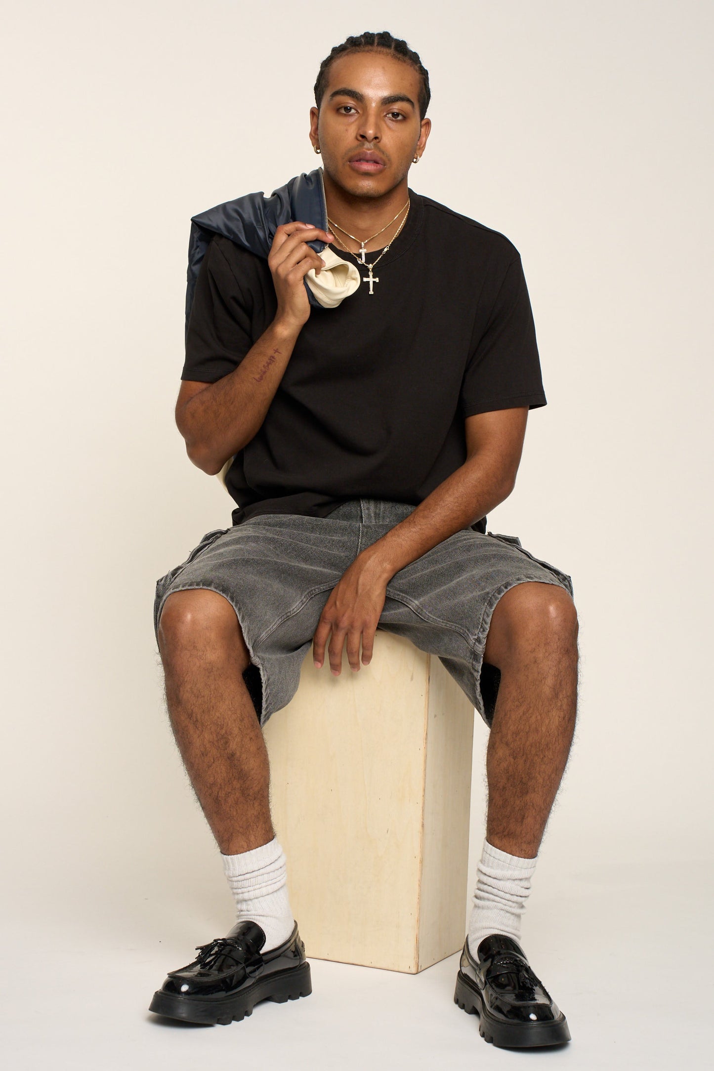 Baggy Fit Cargo Denim Shorts