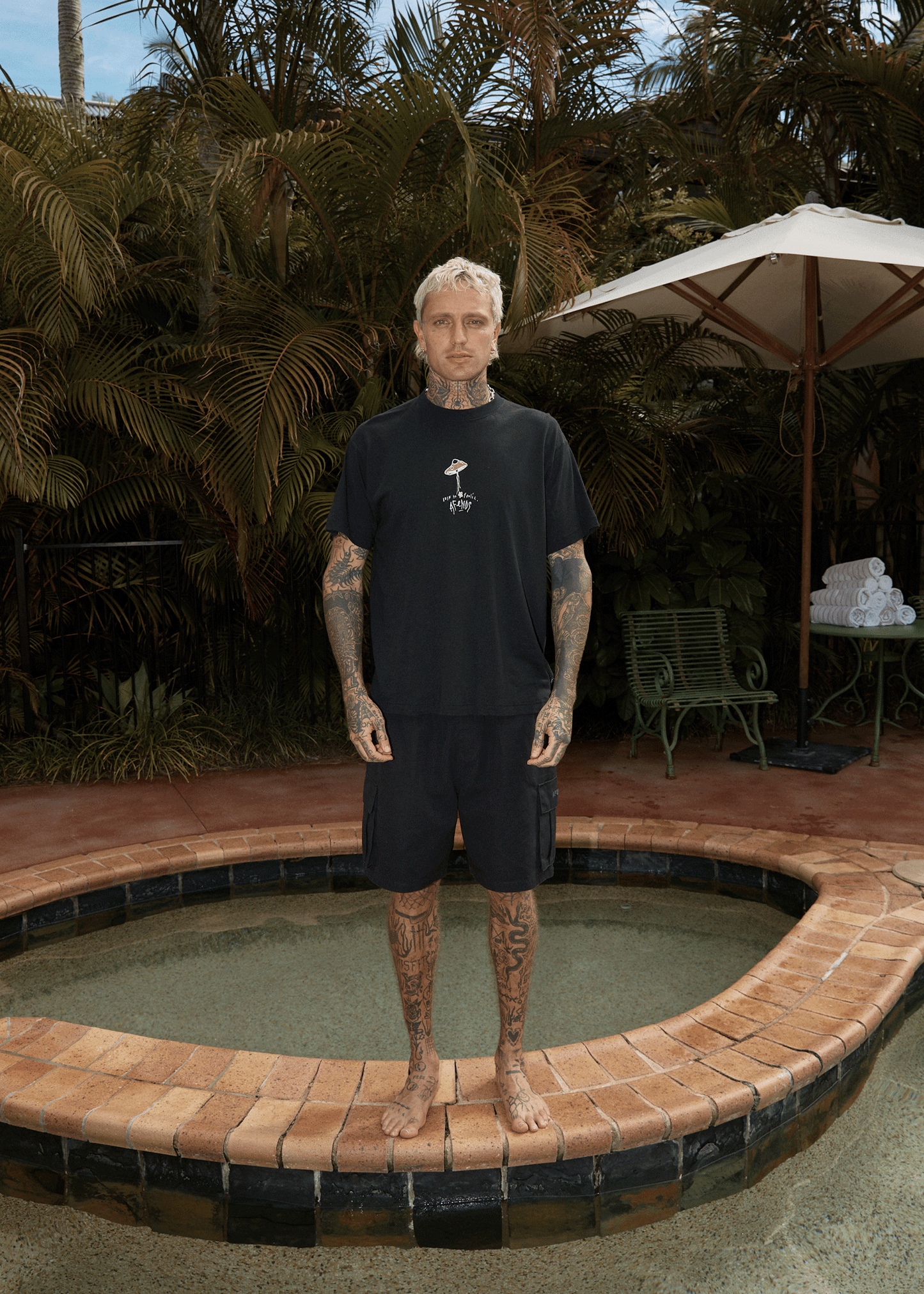 AFENDS Mens High Priority - Boxy Tee - Black